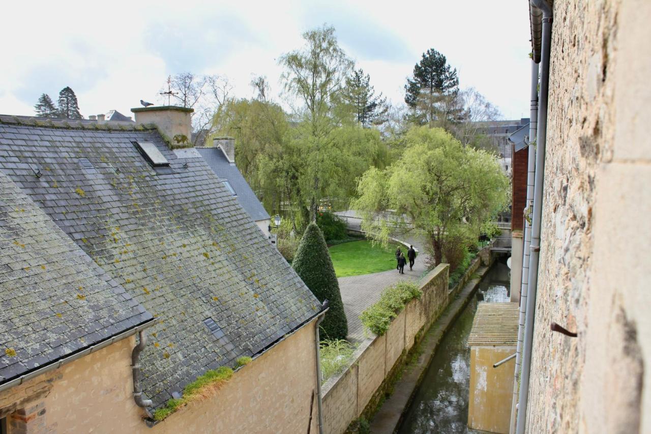 Enjoy Bayeux #2 - Old Town & Wifiアパートメント エクステリア 写真
